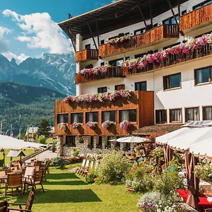 Mirage 4*, Cortina d'Ampezzo Italië